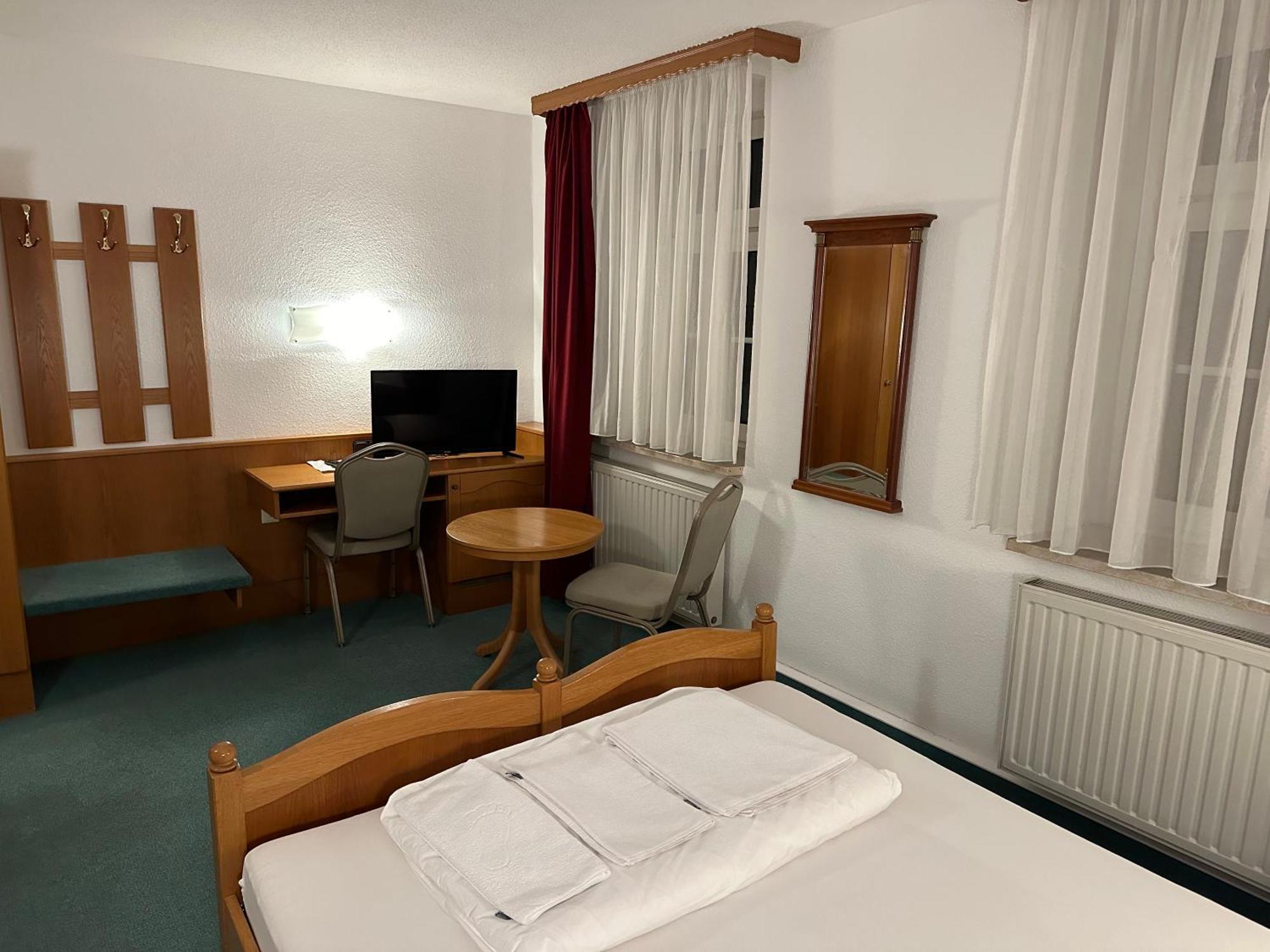 Hotel Sachsenhof Riesa Exterior photo